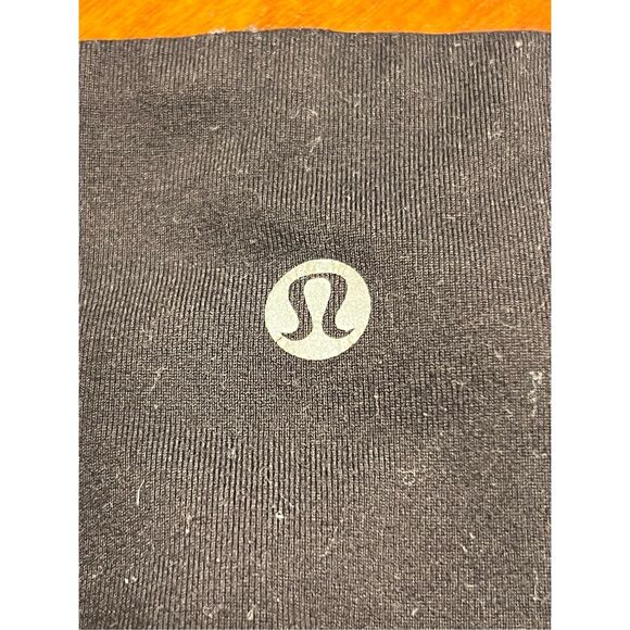 Lululemon double align size 6 black 30” inseam leggings yoga workout - Picture 4 of 5